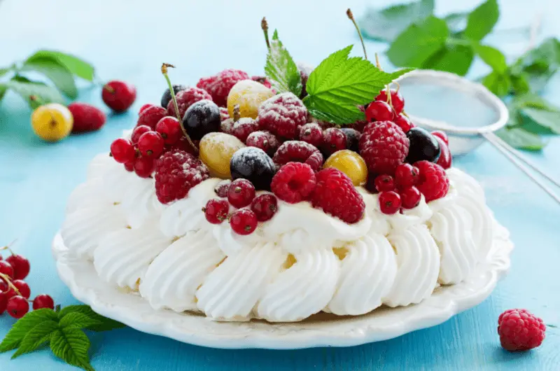 Berry Pavlova