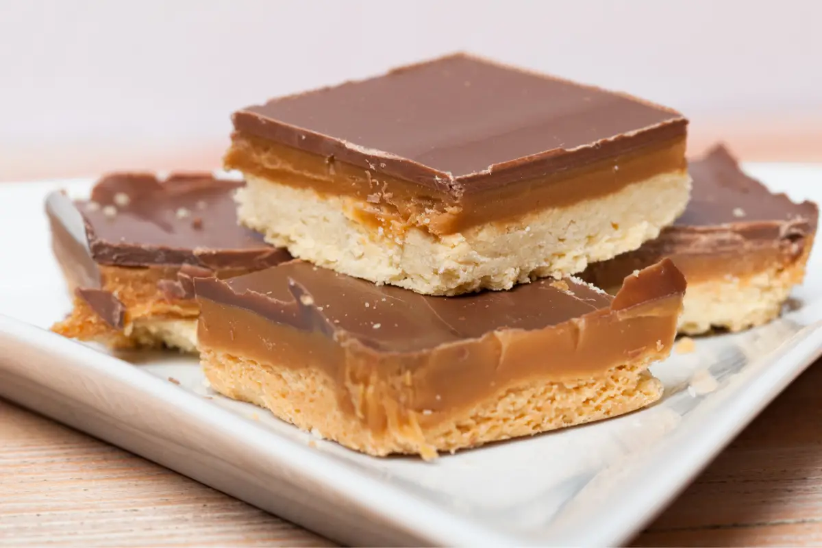 Millionaires Shortbread - Simple Home Cooked Recipes