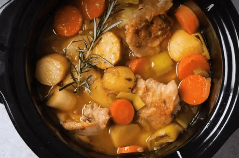 Slow Cooker Chicken Casserole