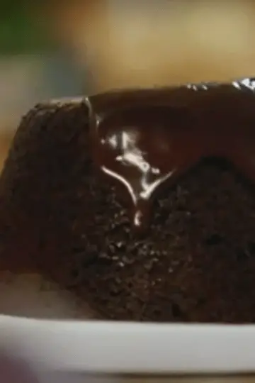Steamed Chocolate Pudding with Creamy Chocolate Sauce