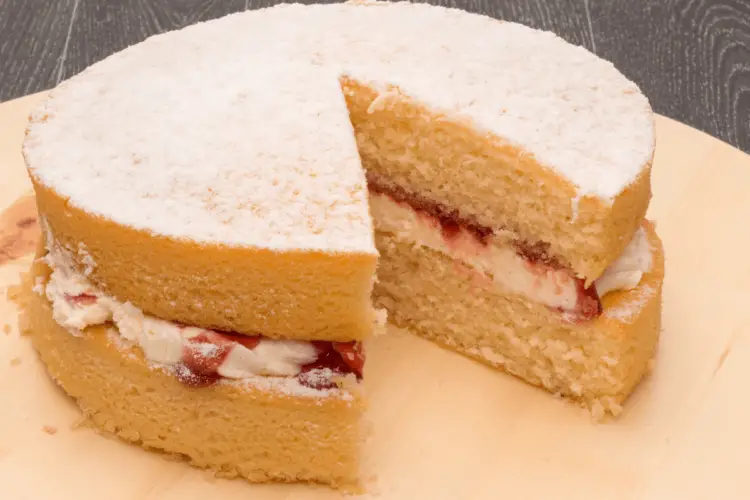 Victoria sponge cake