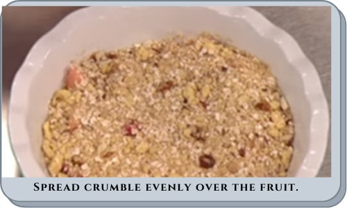 spread-crumble-over-fruit