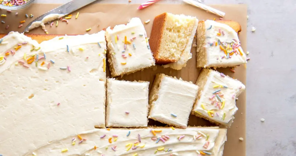 Vanilla Tray Bake Recipe Mary Berry