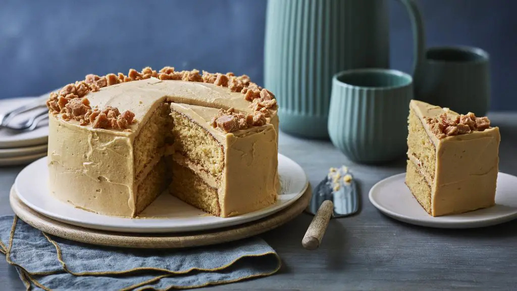 Salted Caramel Cake Mary Berry